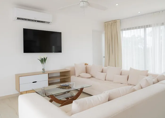 Penthouse Blue Luxury Kukulkan Apartment